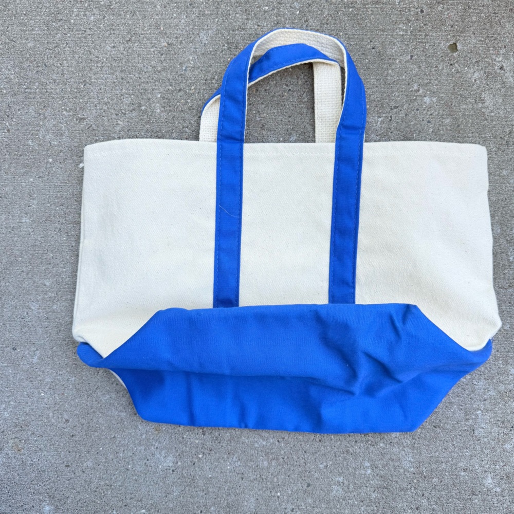 Vintage Bloomie’s Canvas Tote Bag in Cream Blue 15.5” by 10.5” - Picture 2 of 7